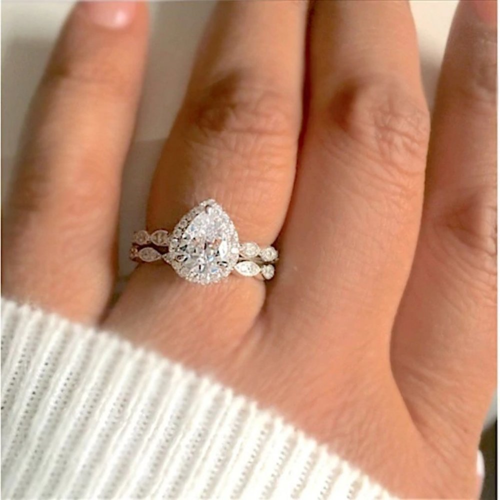 NEW Teardrop Halo Diamond Sterling Silver Ring Set - Picture 3 of 6